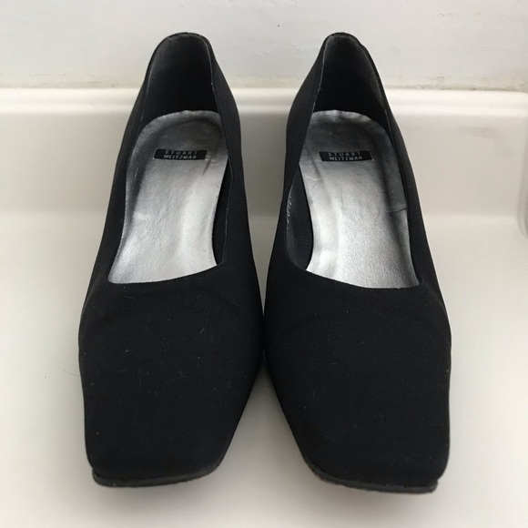 Stuart Weitzman Black Vintage Style Heels size 9 - Picture 3 of 8